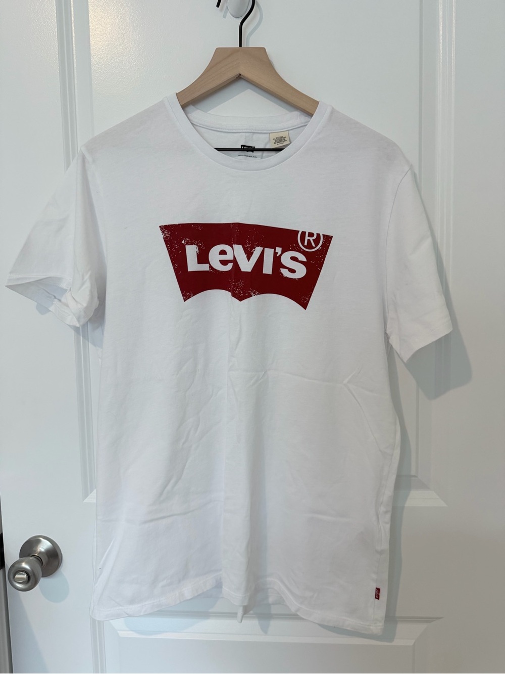 Levi's White Short-Sleeve Tee with Red Logo